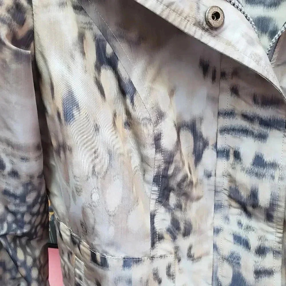 Tribal Animal Print Jacket - Picture 6 of 7